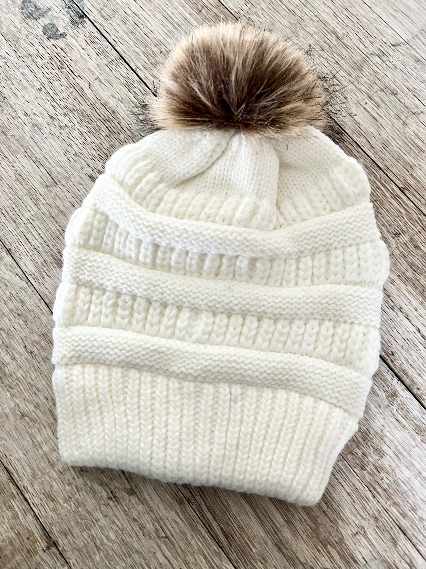 ADULT WOMEN’S - Faux Fur Pom Beanie