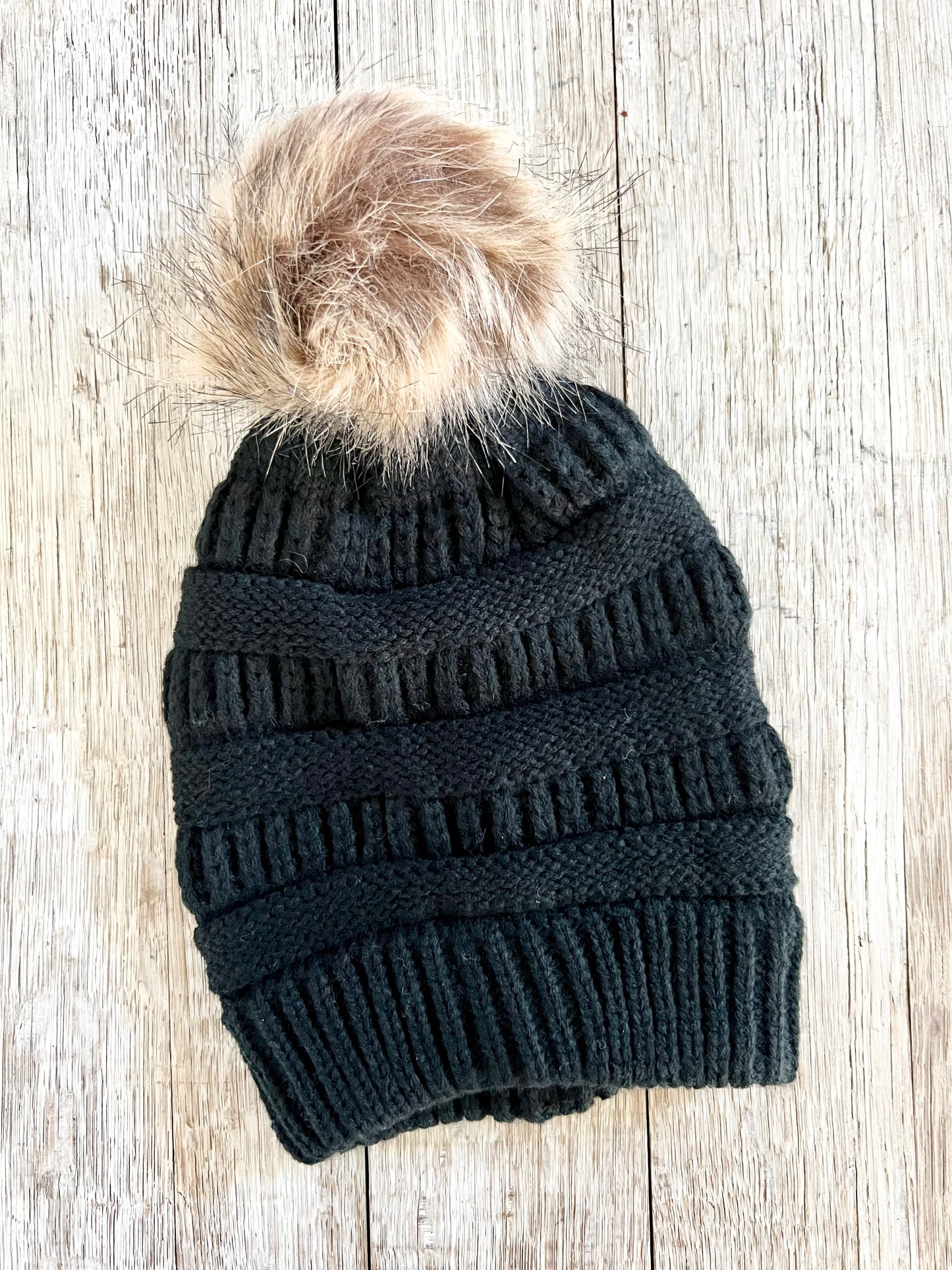 YOUTH GIRLS - Faux Fur Pom Beanie