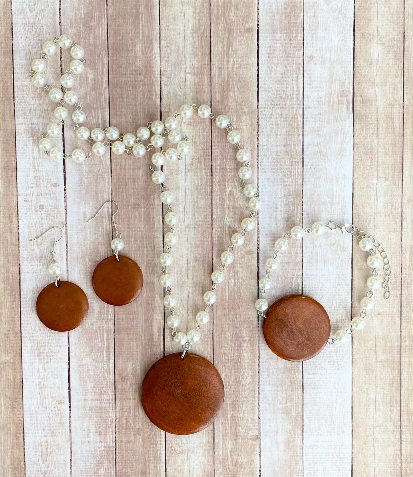 Ivory Faux Pearl Jewelry Set