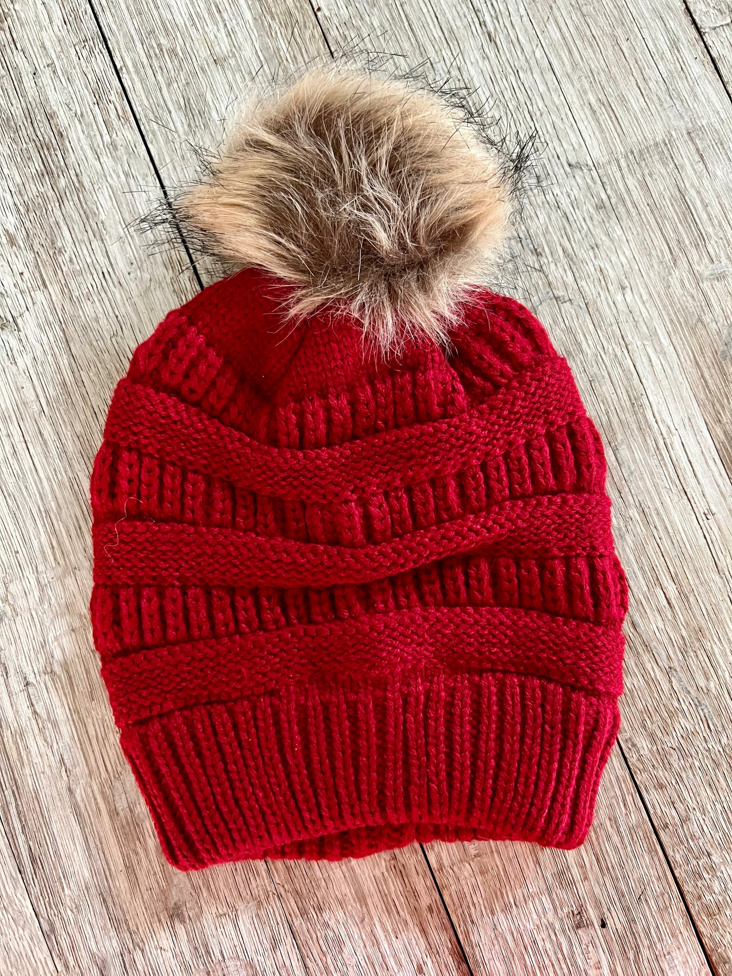 ADULT WOMEN’S - Faux Fur Pom Beanie