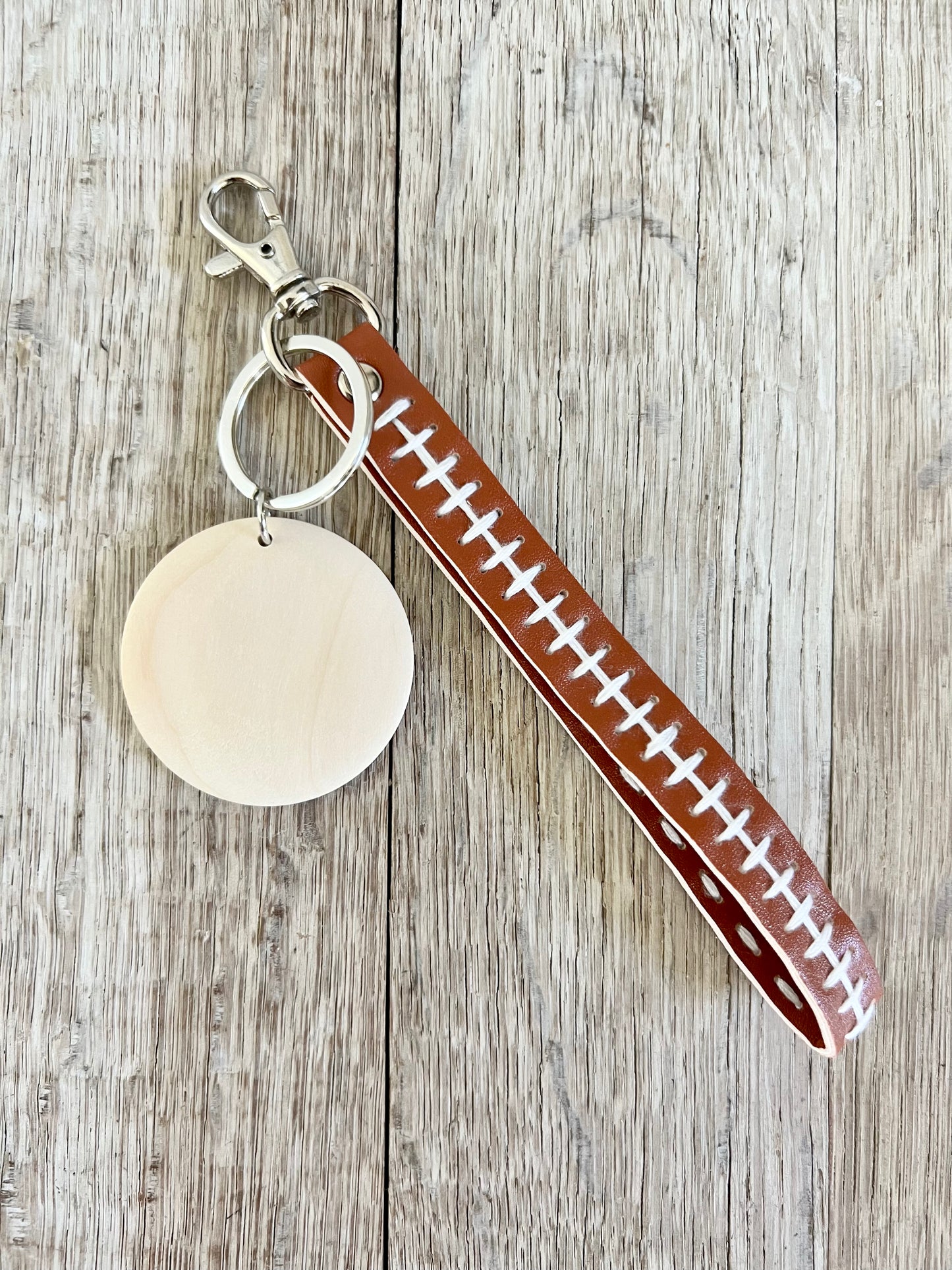 Sporty Faux Leather Wrist Lanyard Keychain