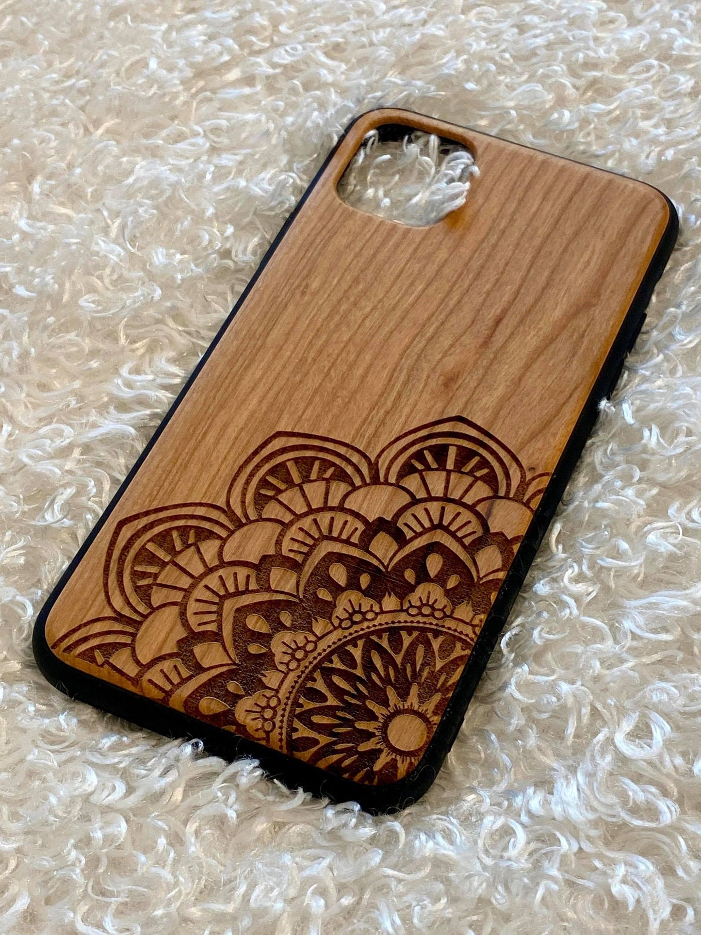 DISCONTINUED MODELS: Wood Phone Case for Apple Devices