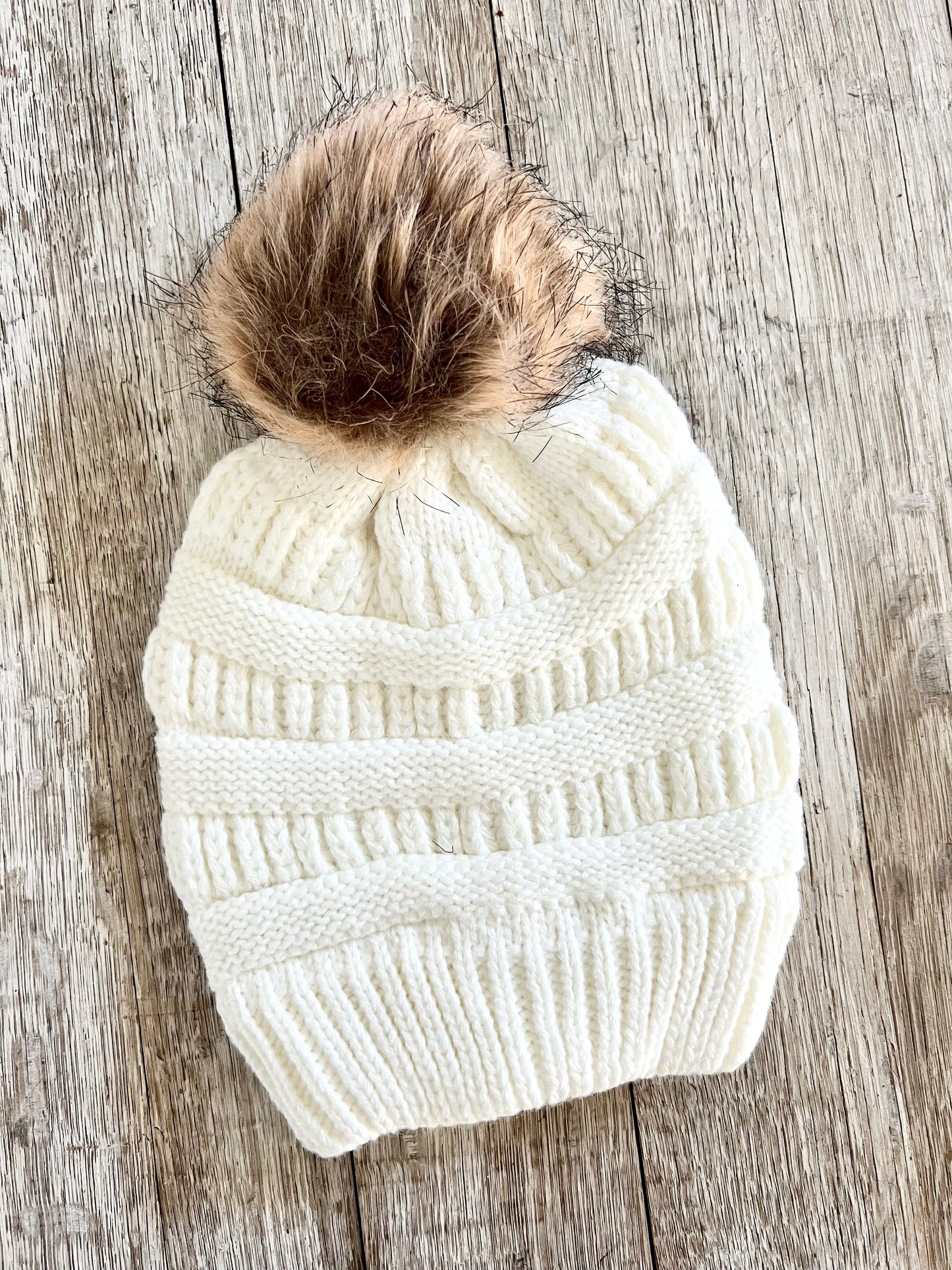 YOUTH GIRLS - Faux Fur Pom Beanie